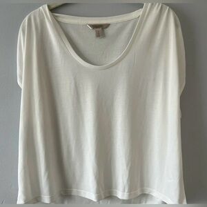 Banana Republic White Modal Scoop Neck Tee Women’s Medium Soft Relaxed Fit